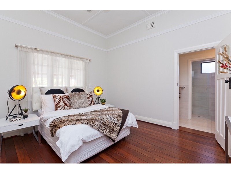 43 Robinson Street, Nedlands WA 6009