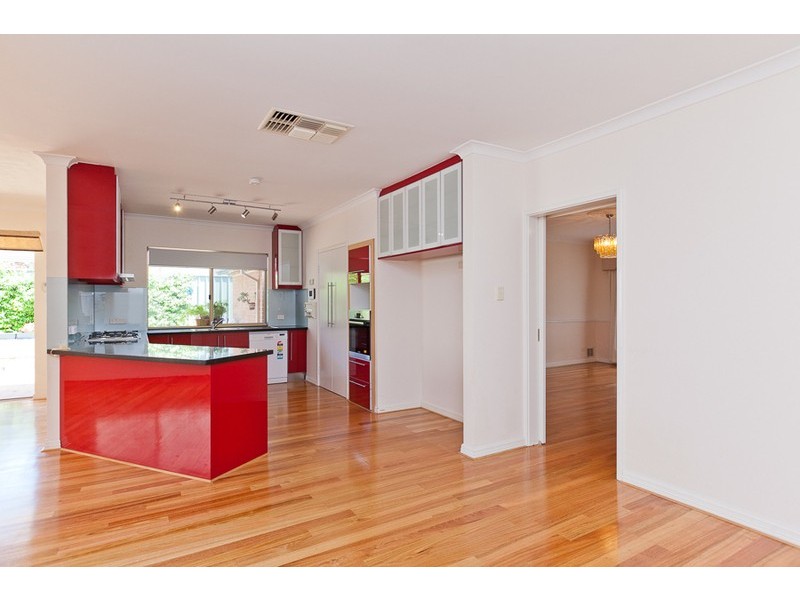 80b Waratah Avenue, Dalkeith WA 6009