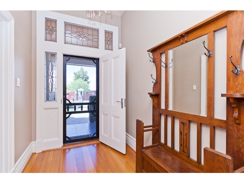 1 Leslie Street, Mount Lawley WA 6050