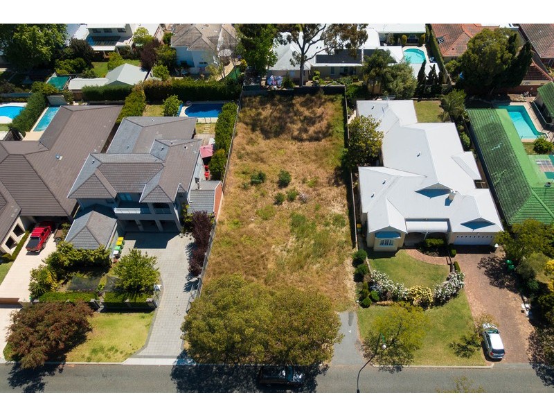 25 Colin Street, Dalkeith WA 6009