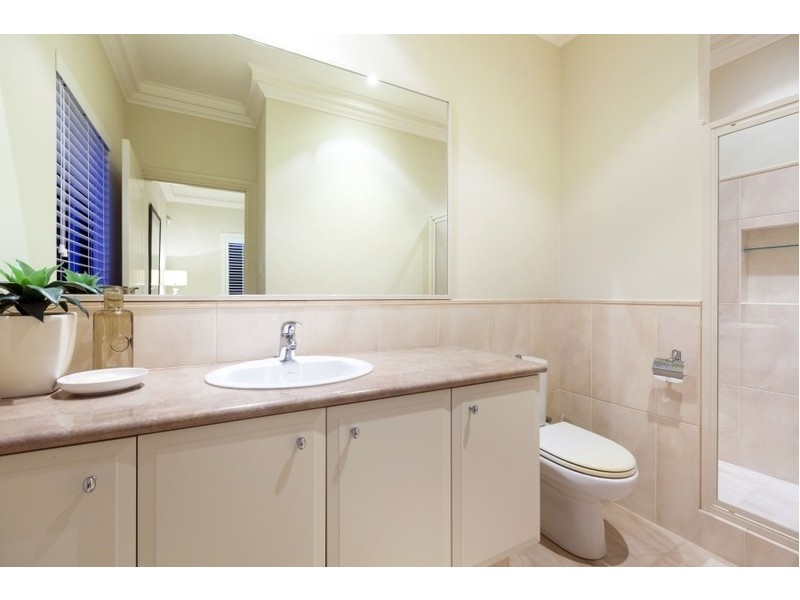 10 Hutchinson Avenue, Mosman Park WA 6012