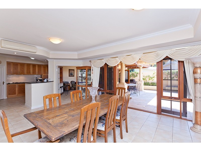 5 Waugh Street, Mount Pleasant WA 6153