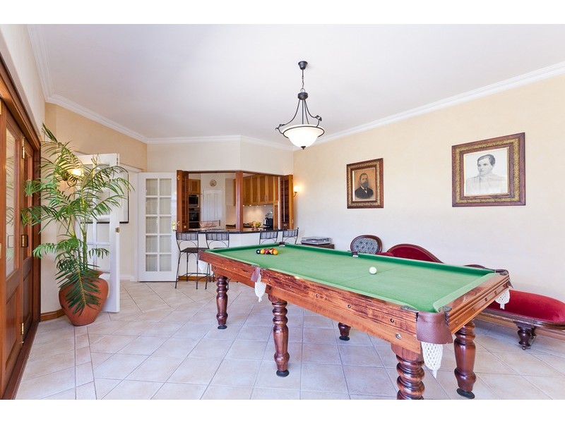 5 Waugh Street, Mount Pleasant WA 6153