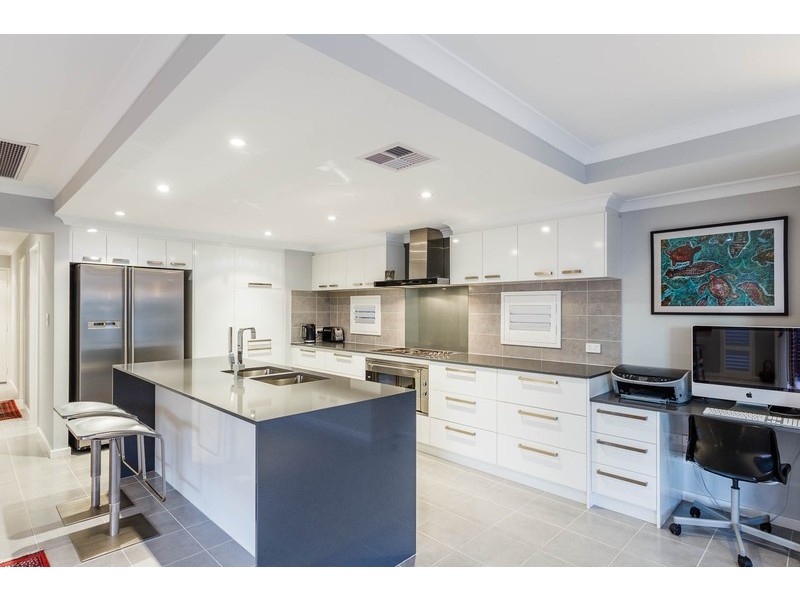 6 Barrow Court, Mount Claremont WA 6010