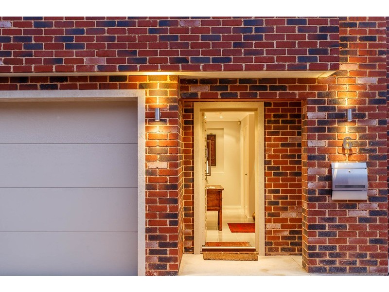 6 Barrow Court, Mount Claremont WA 6010