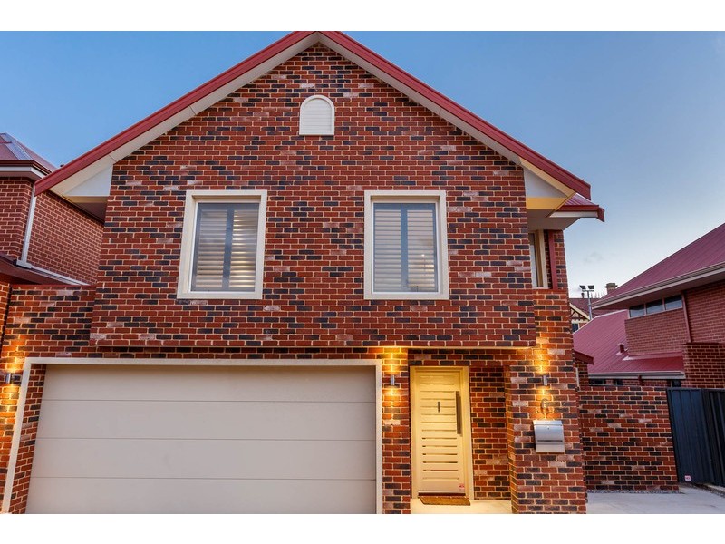 6 Barrow Court, Mount Claremont WA 6010