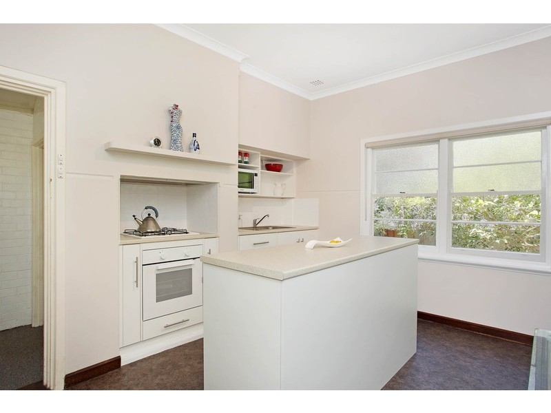 6 Lonnie Street, Daglish WA 6008