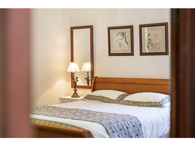 6 Lonnie Street, Daglish WA 6008