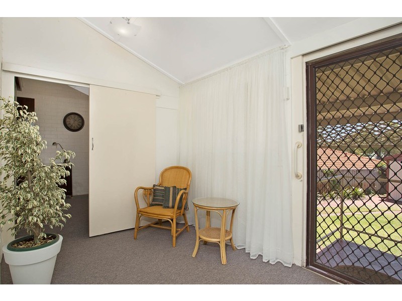 6 Lonnie Street, Daglish WA 6008