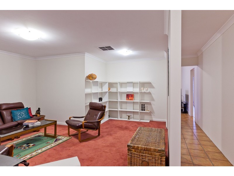 124 Empire Avenue, Wembley Downs WA 6019