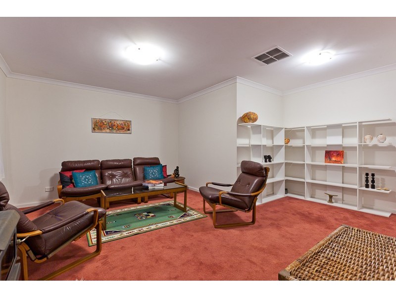 124 Empire Avenue, Wembley Downs WA 6019