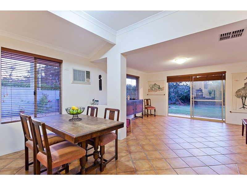 124 Empire Avenue, Wembley Downs WA 6019