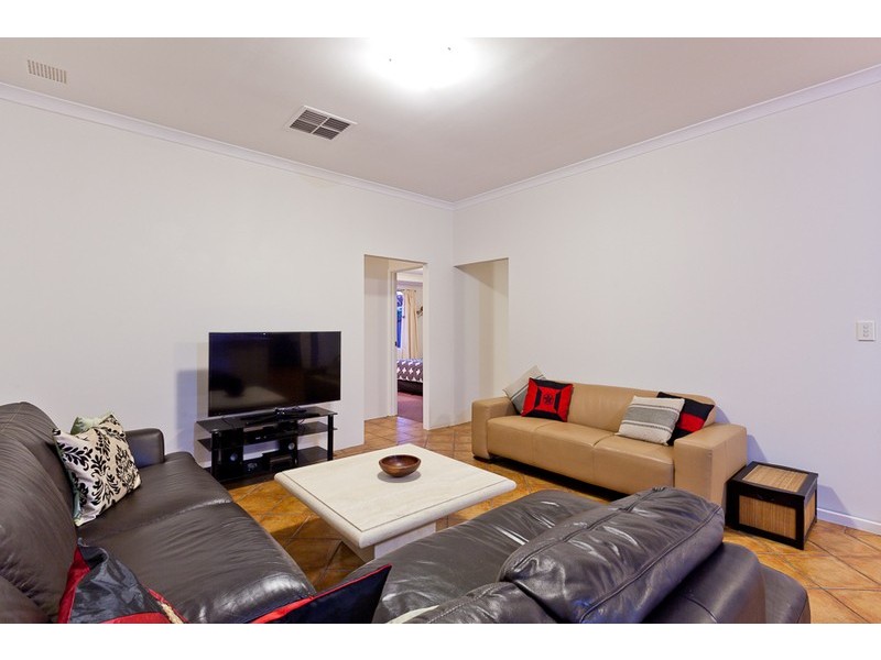 124 Empire Avenue, Wembley Downs WA 6019