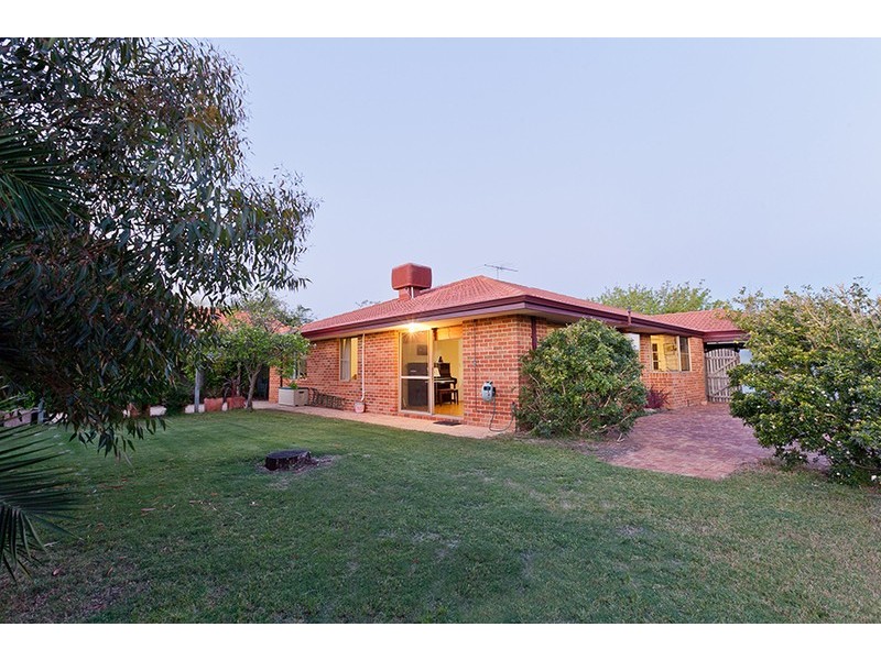 124 Empire Avenue, Wembley Downs WA 6019