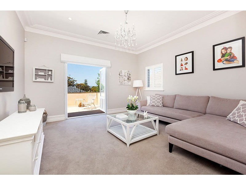 58 Watkins Road, Dalkeith WA 6009