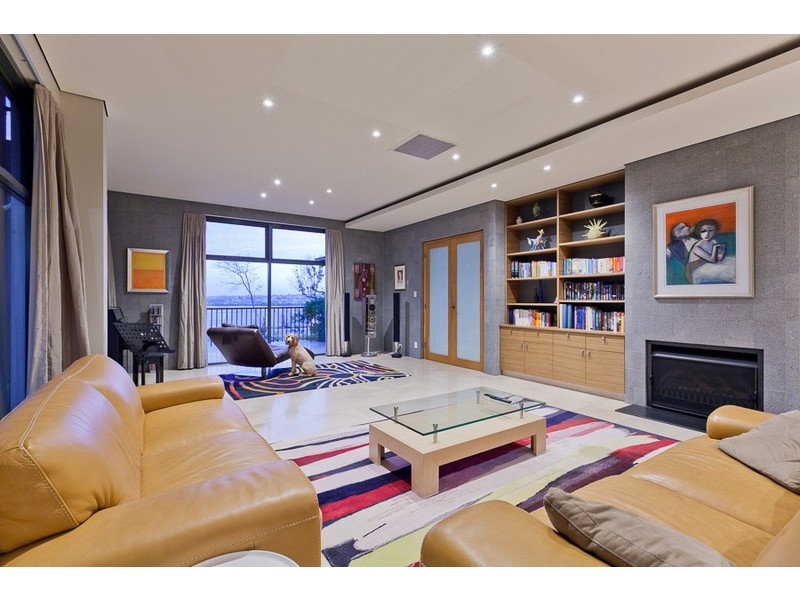 35 Jutland Parade, Dalkeith WA 6009