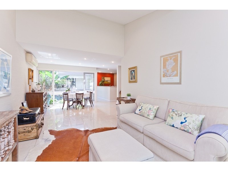 6 Freshwater Close, Claremont WA 6010