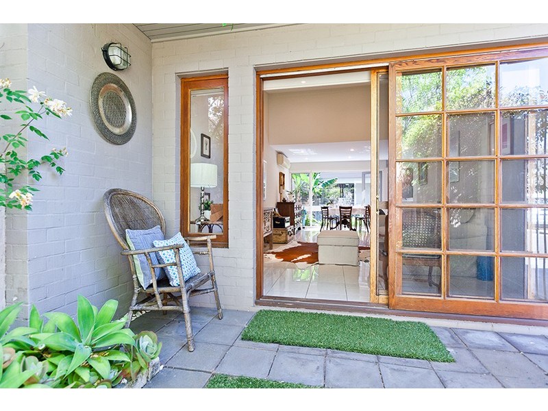 6 Freshwater Close, Claremont WA 6010