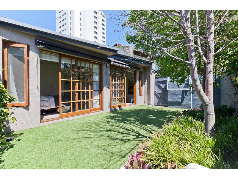 6 Freshwater Close, Claremont WA 6010