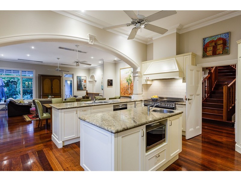 22 Parry Street, Claremont WA 6010