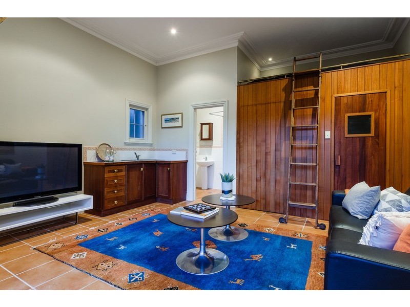 22 Parry Street, Claremont WA 6010