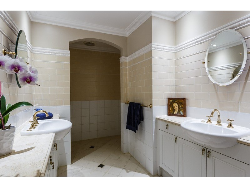 22 Parry Street, Claremont WA 6010