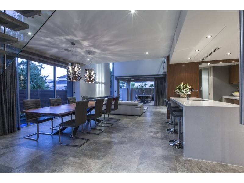 21 Pinnata Mews, Churchlands WA 6018