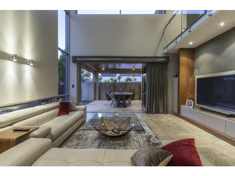 21 Pinnata Mews, Churchlands WA 6018