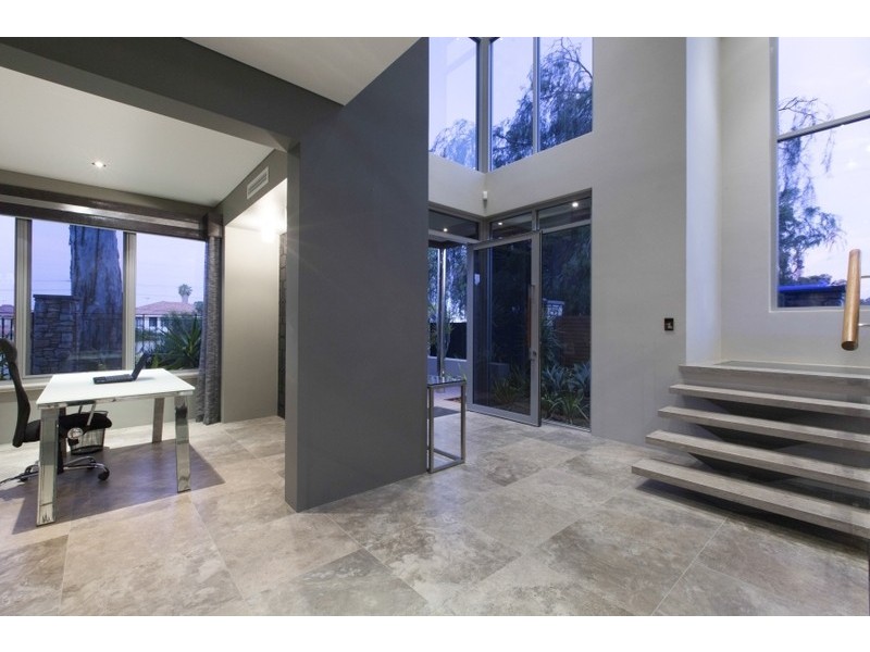 21 Pinnata Mews, Churchlands WA 6018