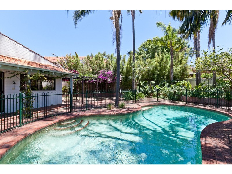 55 Riley Road, Dalkeith WA 6009