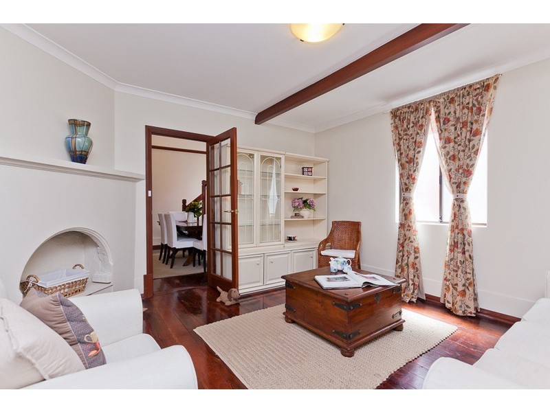 3/30 Cook Street, Crawley WA 6009