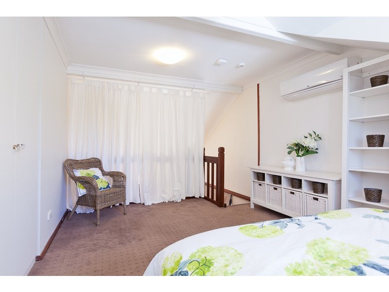 3/30 Cook Street, Crawley WA 6009