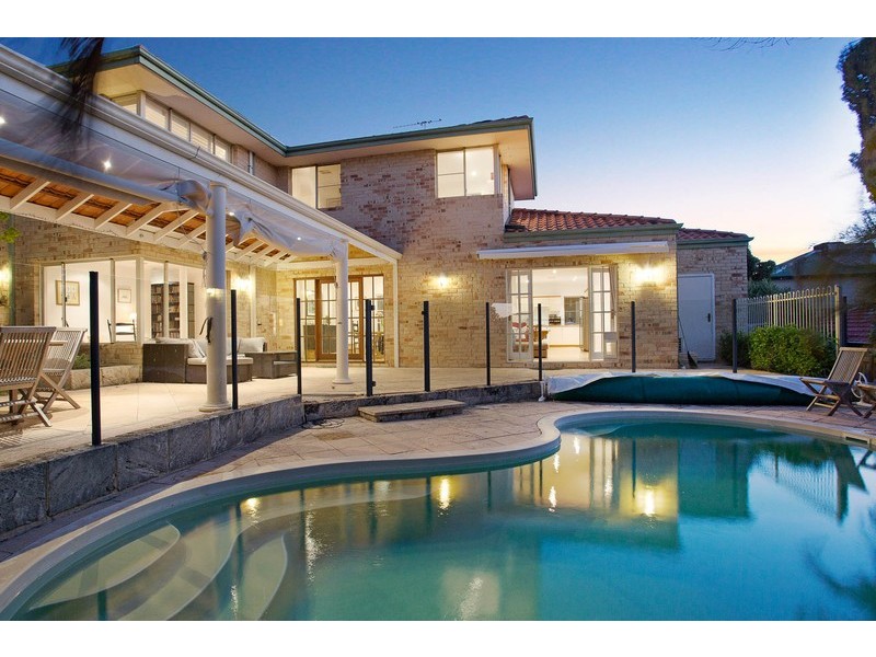 3 Arenga Court, Mount Claremont WA 6010