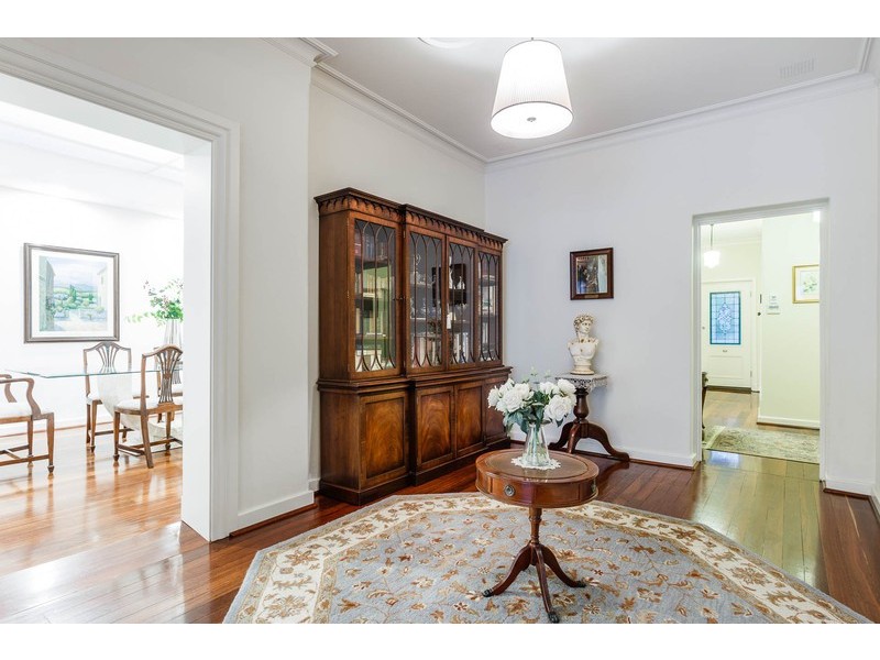 75 Mountjoy Road, Nedlands WA 6009