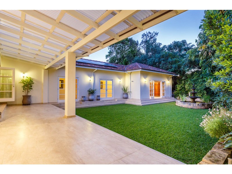 75 Mountjoy Road, Nedlands WA 6009