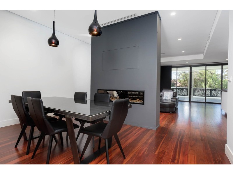 29 Kinninmont Avenue, Nedlands WA 6009