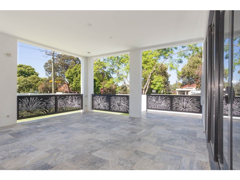 29 Kinninmont Avenue, Nedlands WA 6009