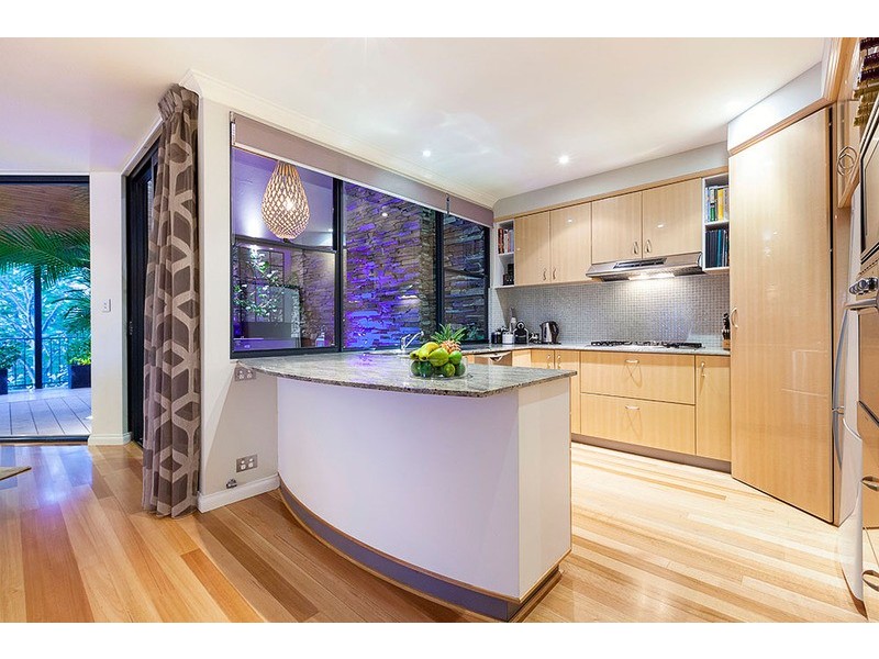 8/7 Centro Avenue, Subiaco WA 6008