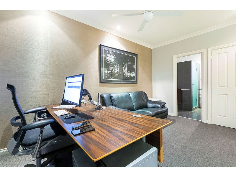 8/7 Centro Avenue, Subiaco WA 6008