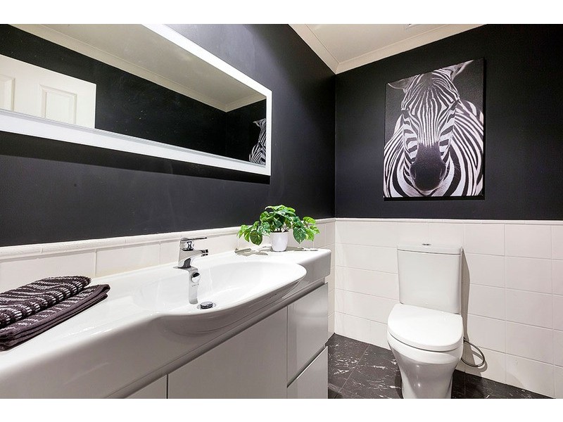 8/7 Centro Avenue, Subiaco WA 6008