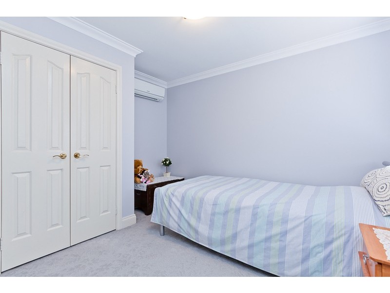 4/1 The Avenue, Crawley WA 6009