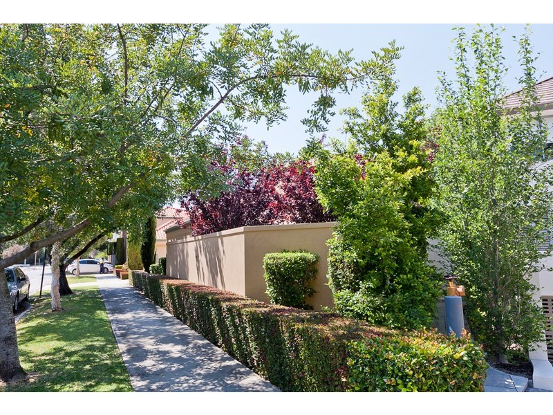 4/1 The Avenue, Crawley WA 6009