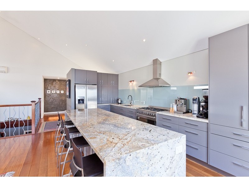 11 Caddy Avenue, West Leederville WA 6007