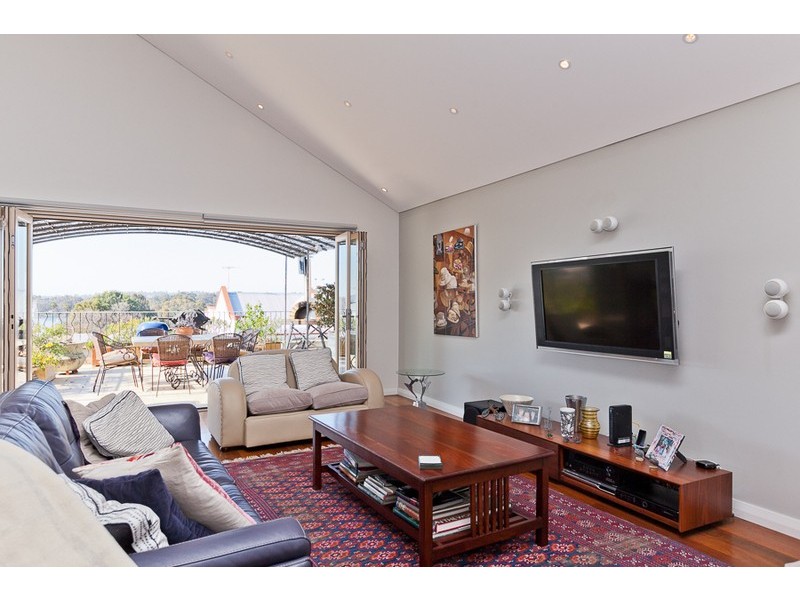 11 Caddy Avenue, West Leederville WA 6007