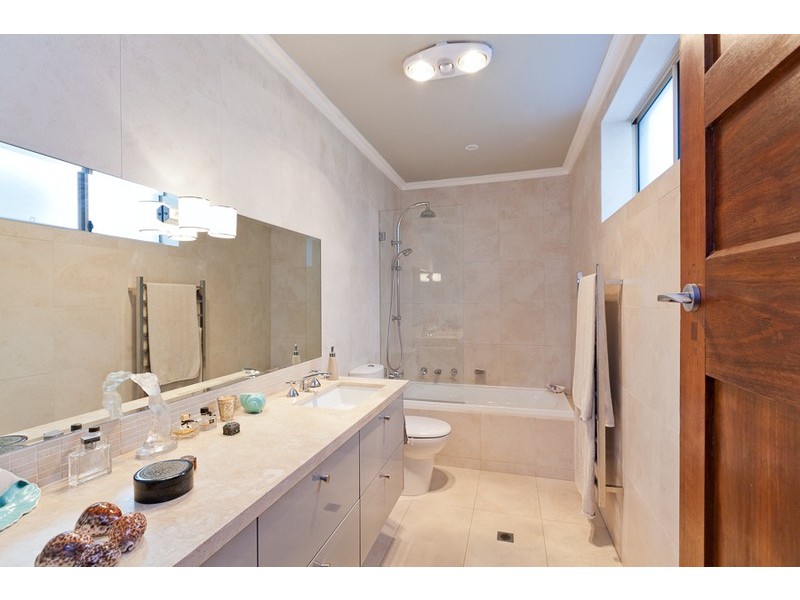 11 Caddy Avenue, West Leederville WA 6007