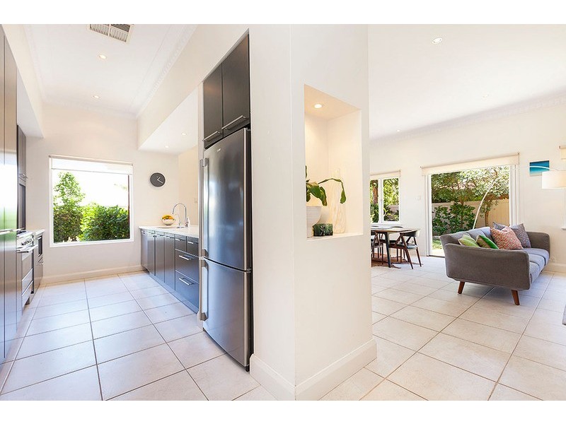 7A Boronia Avenue, Nedlands WA 6009