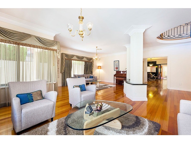 72 Philip Road, Dalkeith WA 6009