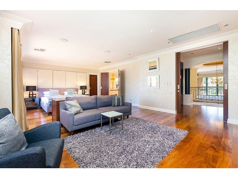 72 Philip Road, Dalkeith WA 6009