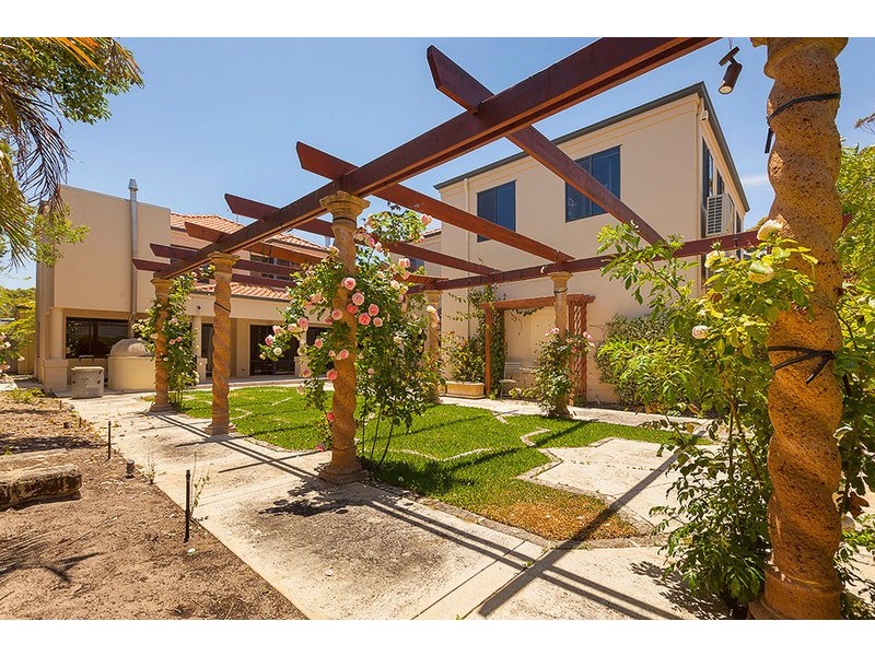 72 Philip Road, Dalkeith WA 6009