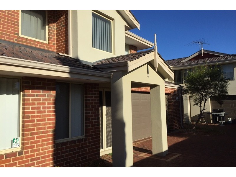 2/42 Churchill Avenue, Dudley Park WA 6210